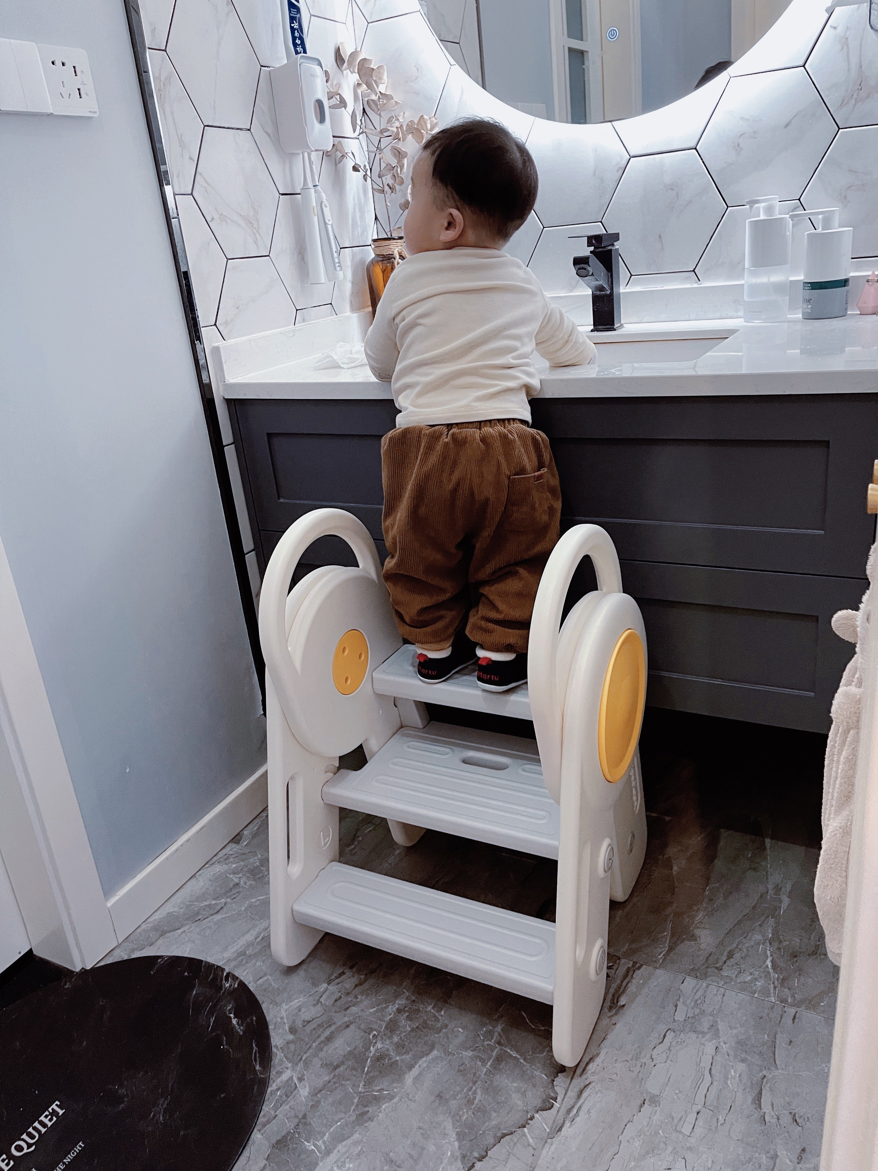 Kids Foldable 2 or 3 Steps Stool Ladder for Toilet Potty Training