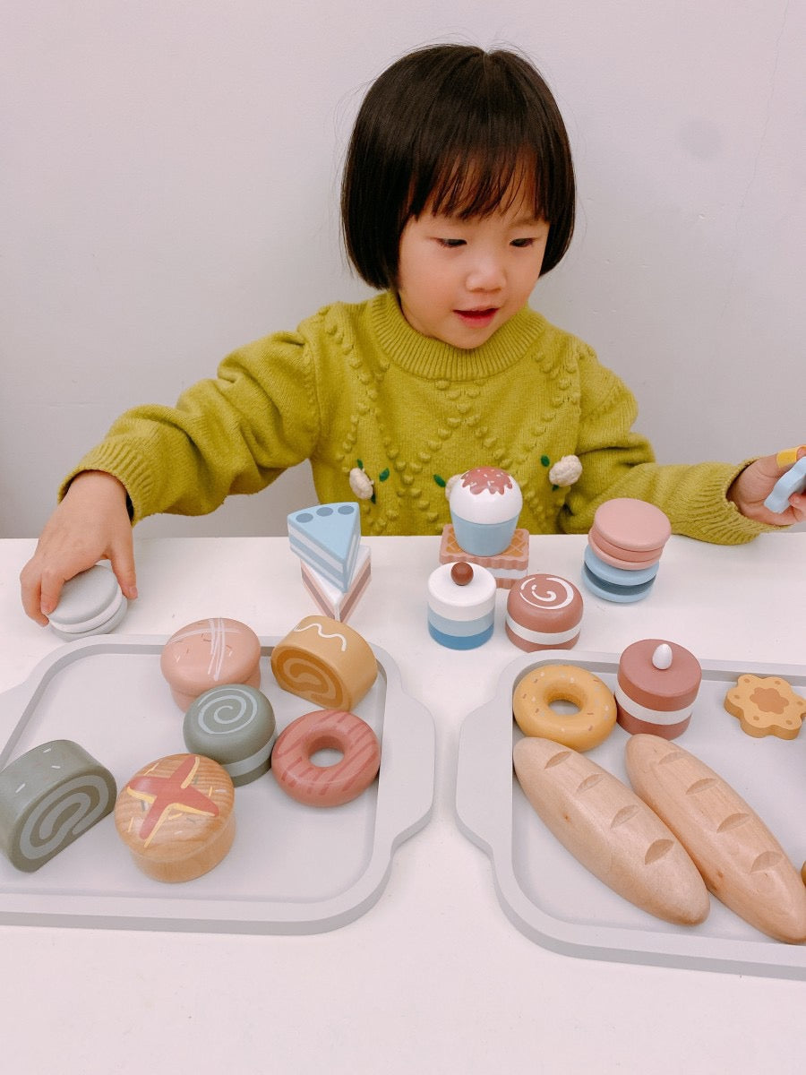 Dessert play food set