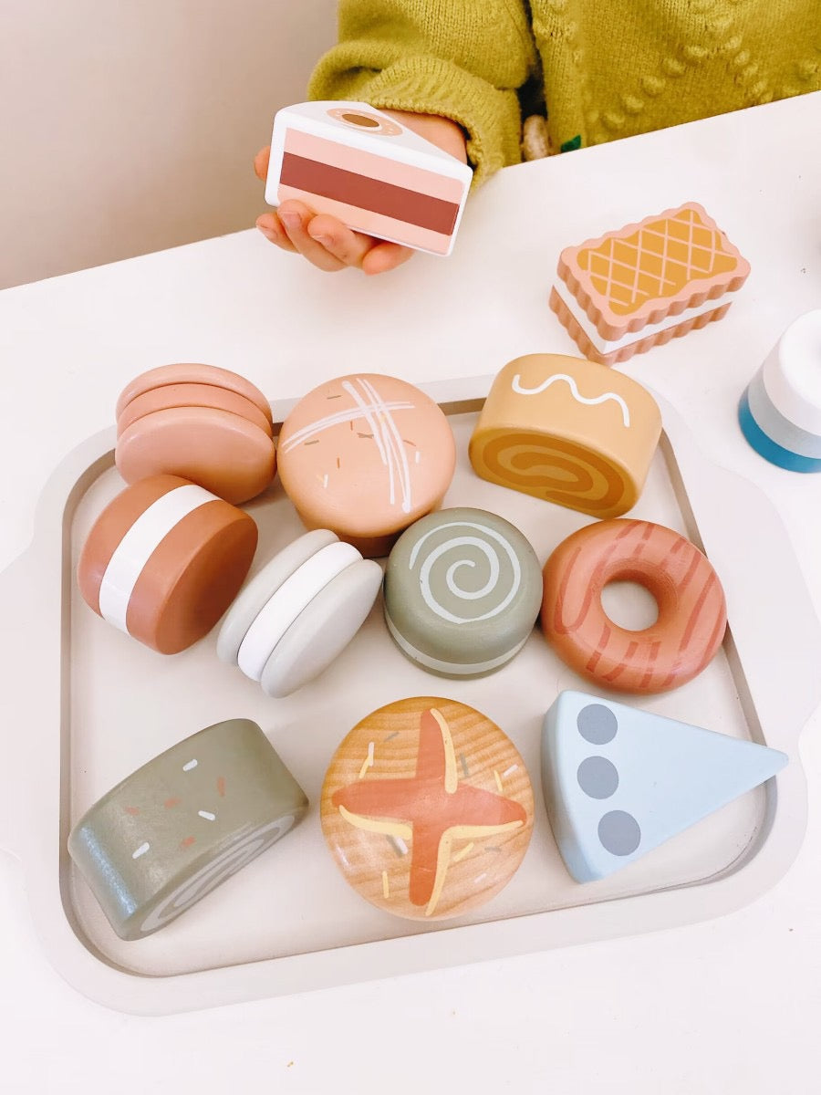 Dessert play food set