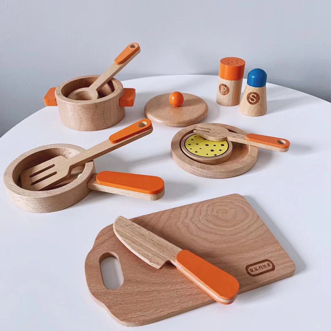 Cookie and Vegetable sets ages 3y+