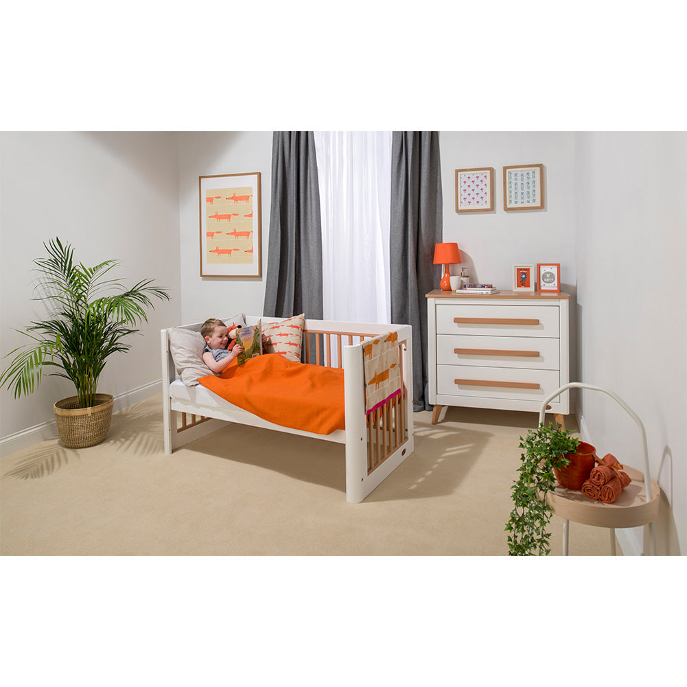 Boori-Perla Cot Bed