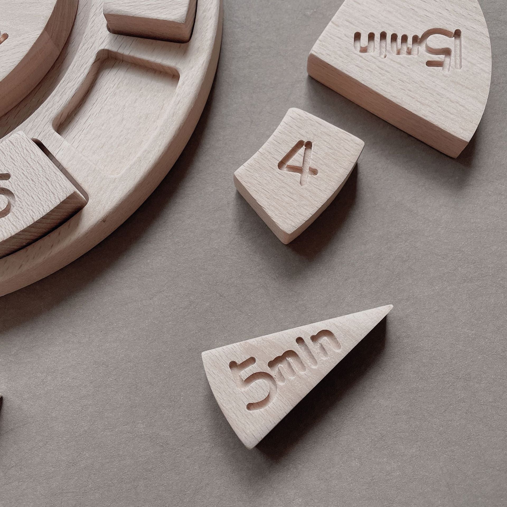Toy wooden clock- hour/minutes/
