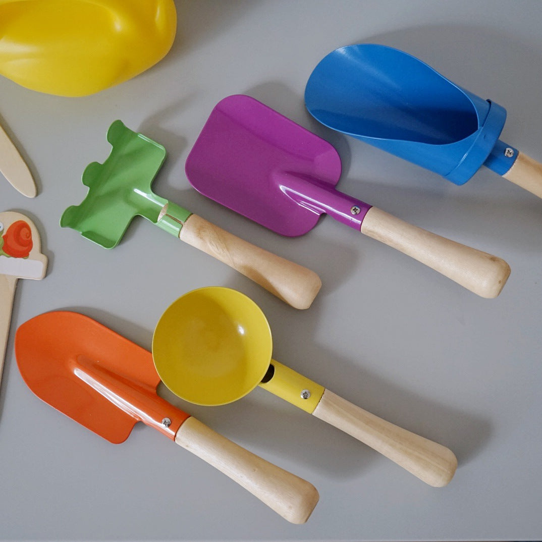 sand digging toy