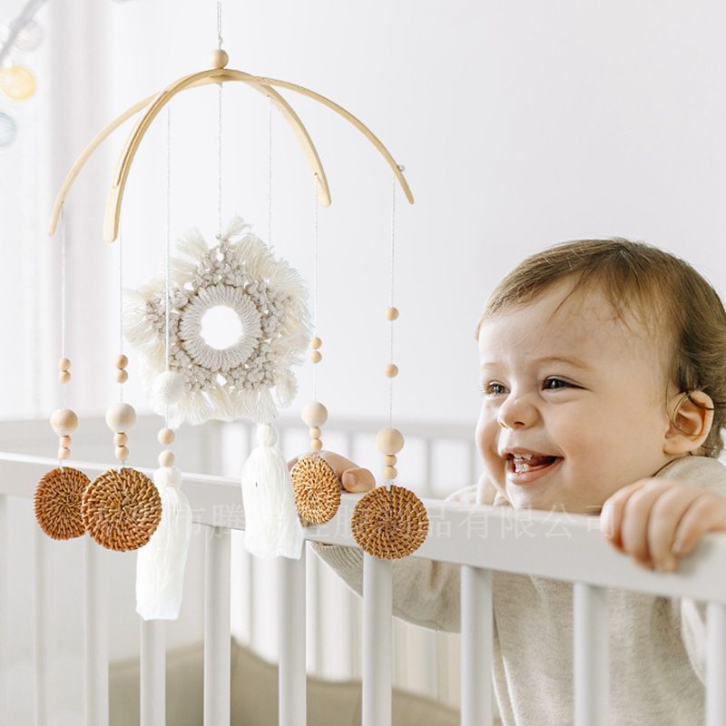 Baby Wooden Bed Bell Bracket Mobile Hanging Rattles Toy Hanger