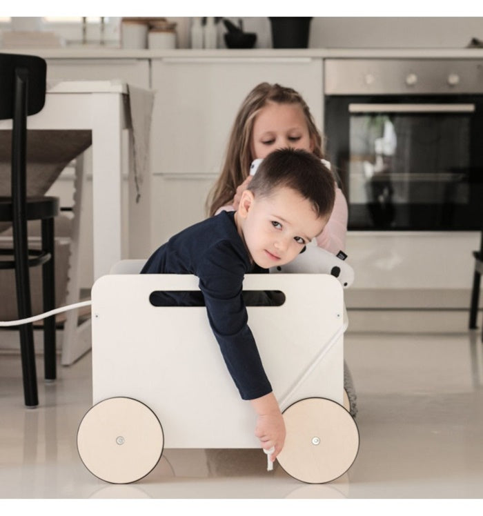 Toy Chest on wheels White
