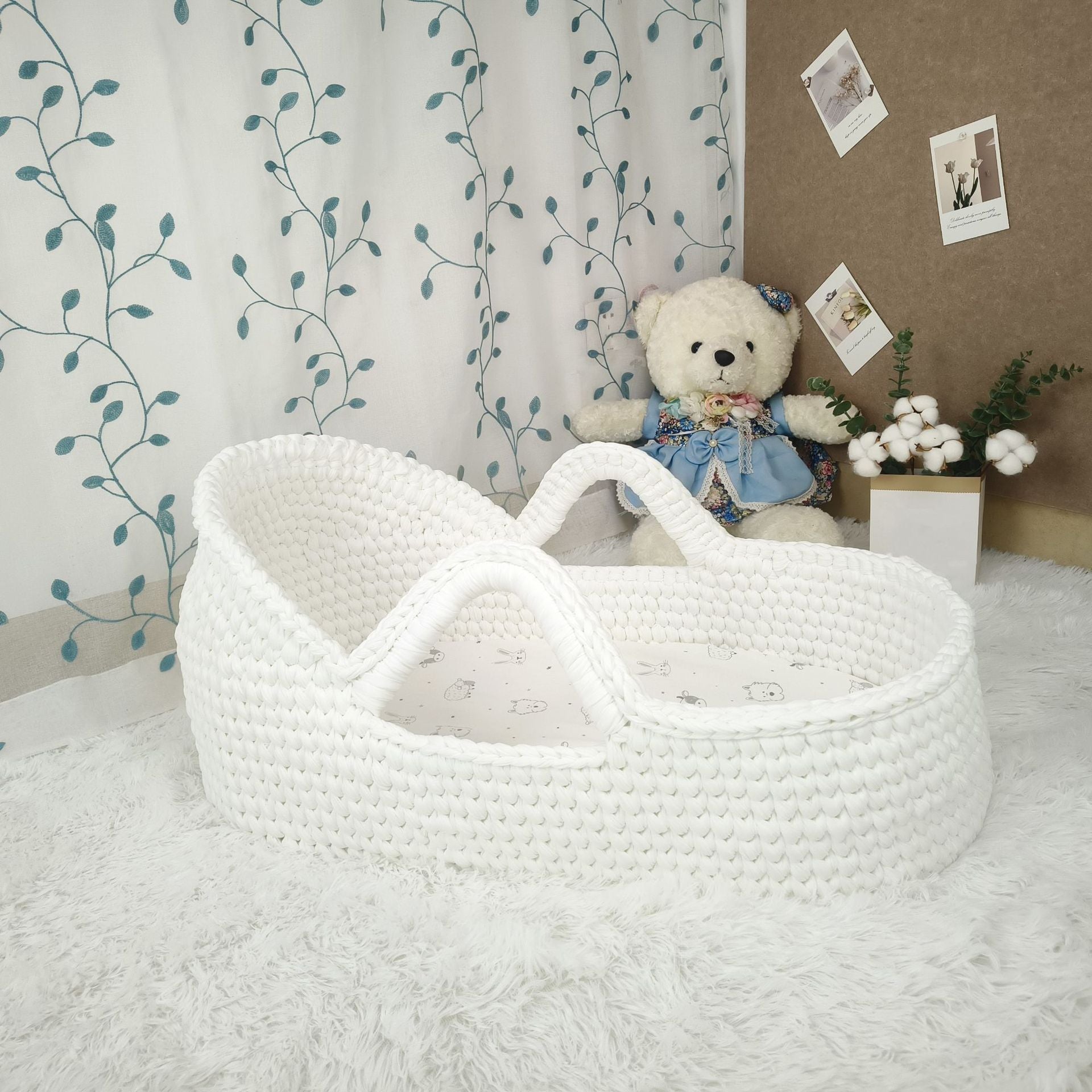 Woven basket with stand-Grey/Brown/White