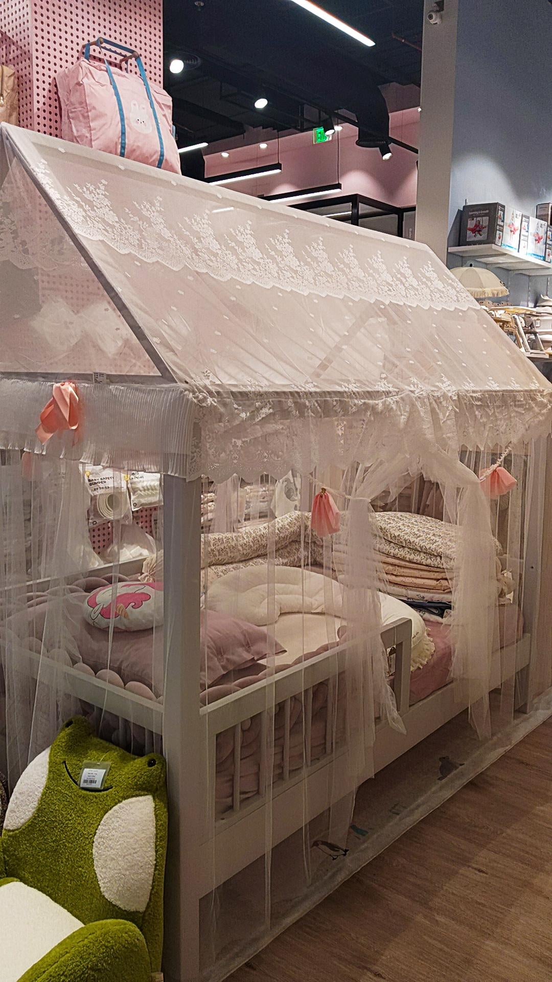 House Bed+Net+Matress