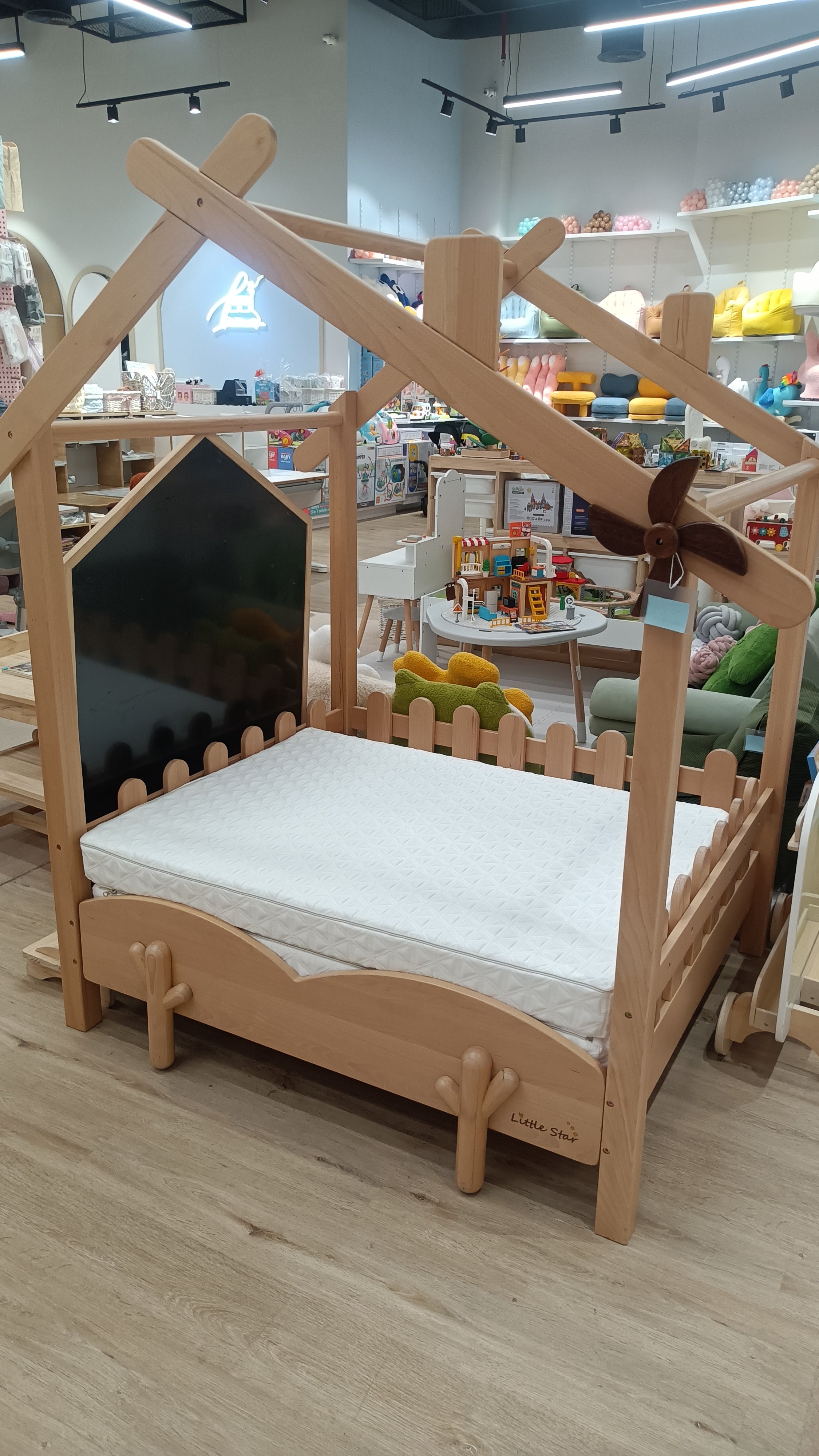Little Star pull/push bed