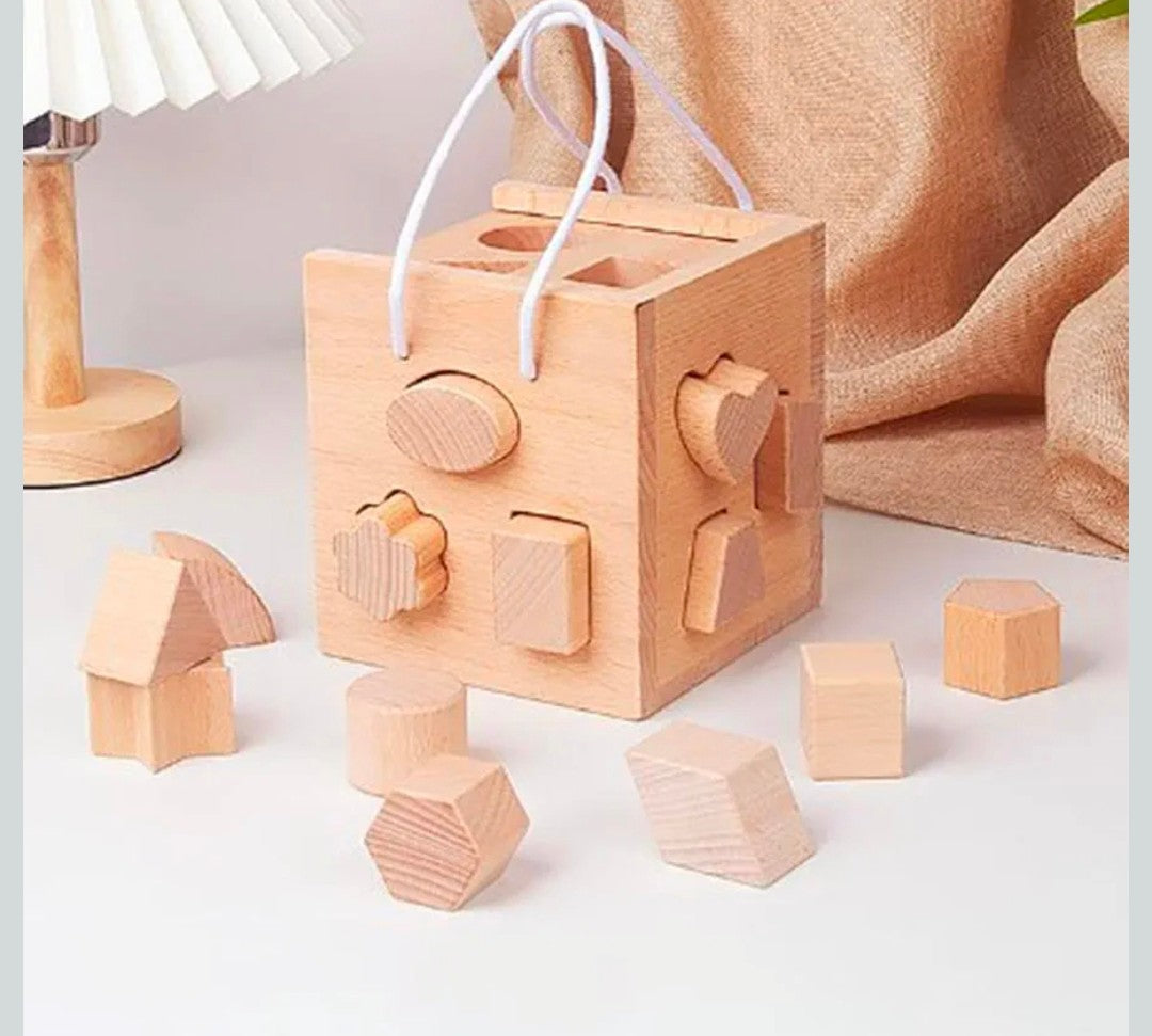 Wooden shape sorter